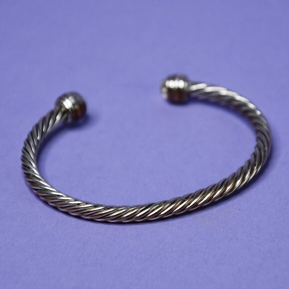 Adjustable Twisted Silver Cable Bracelet with Clear Stone Detail - Picture 6 of 6